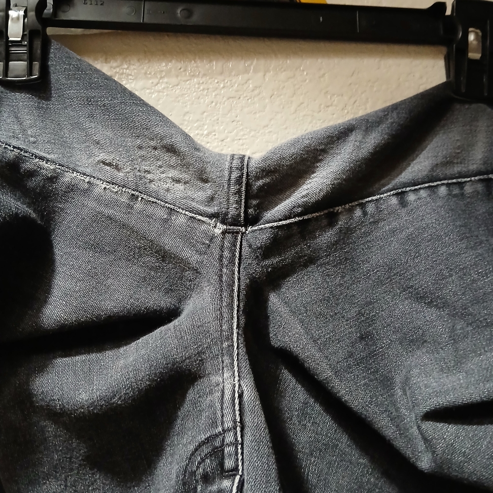 Madewell Charcoal Denim Shorts - Picture 7 of 8